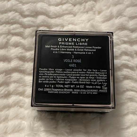 Givenchy Makeup Setting Powder - #3 Voile Rose NWT - Picture 2 of 3
